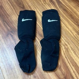 Chin Guard Youth Socks